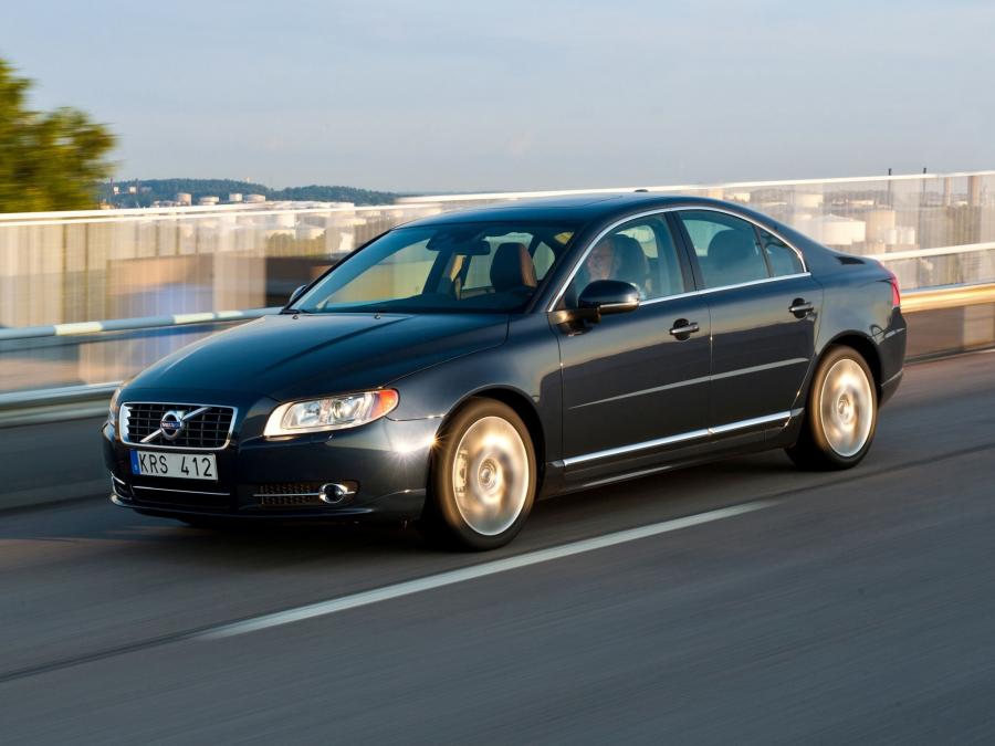  Volvo S80 3 2 AWD 2009 года  (фото 8 из 12)